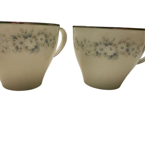 Noritake Yorkdale Ivory China set of 3 Blue & White Floral Tea Cups Japan style - Picture 5 of 8